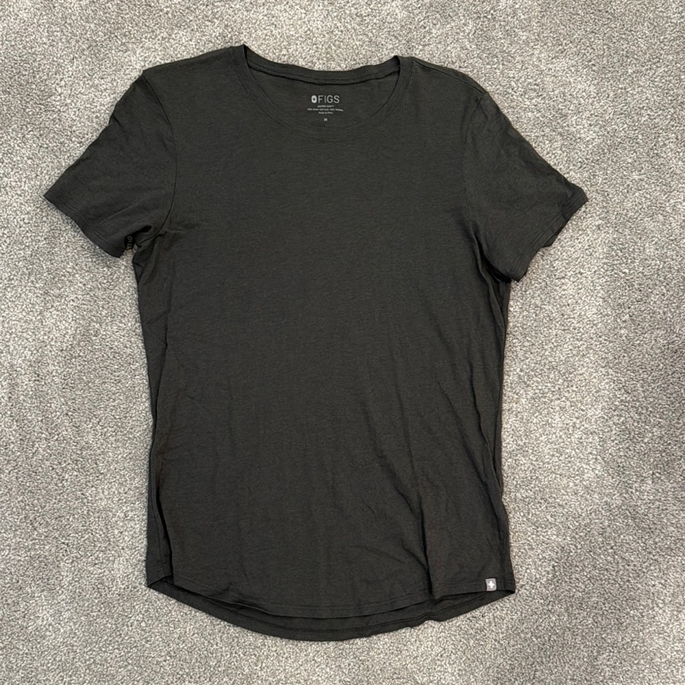 FIGS super soft crewneck short sleeve